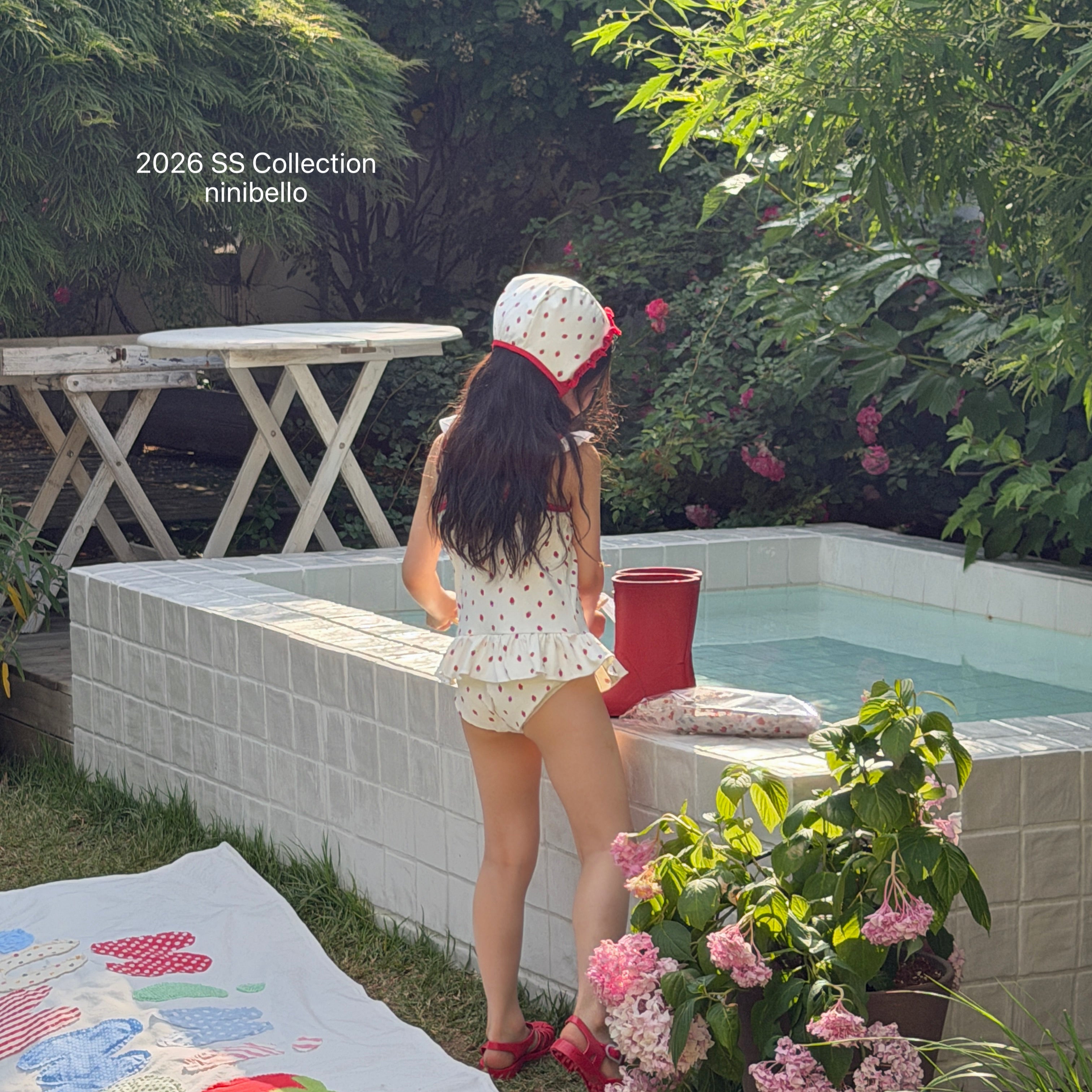 ［ninibello］Rozy berry swim wear set
