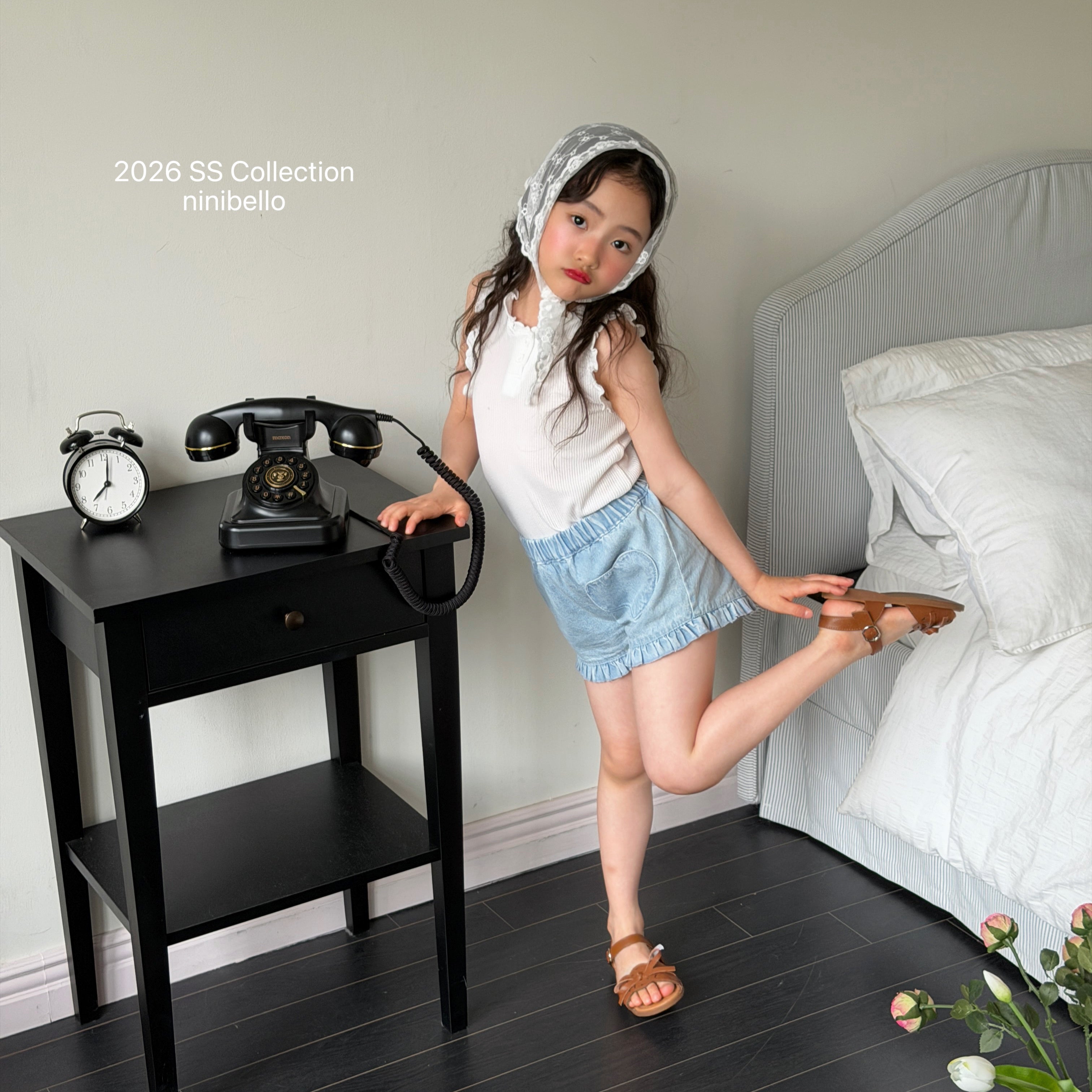 ［ninibello］Rommy frill sleeveless tops