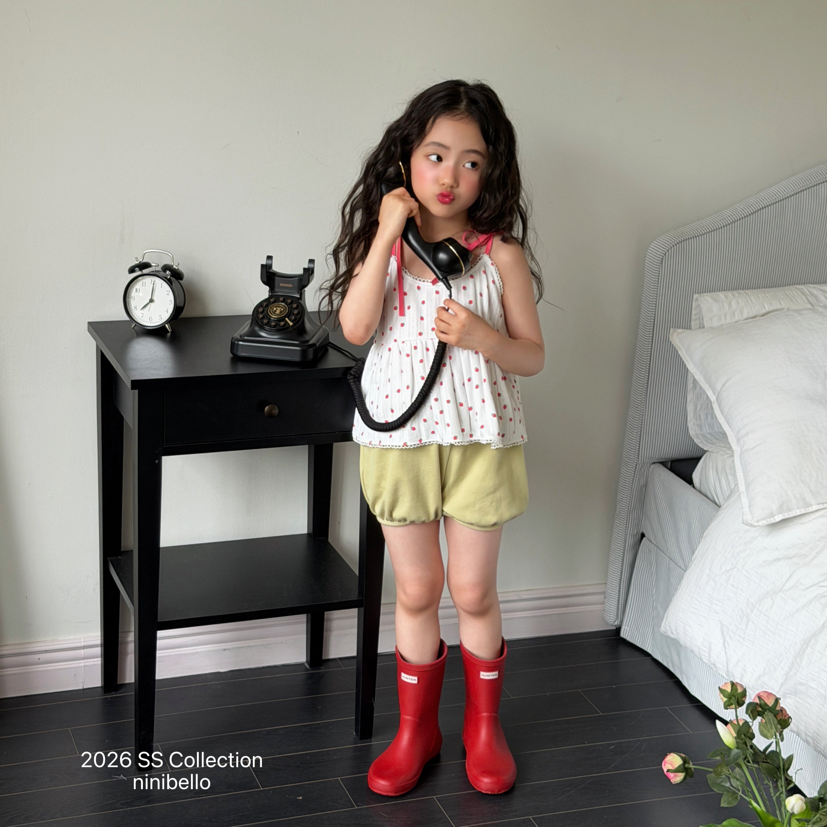 ［ninibello］Berry eyelet camisole blouse