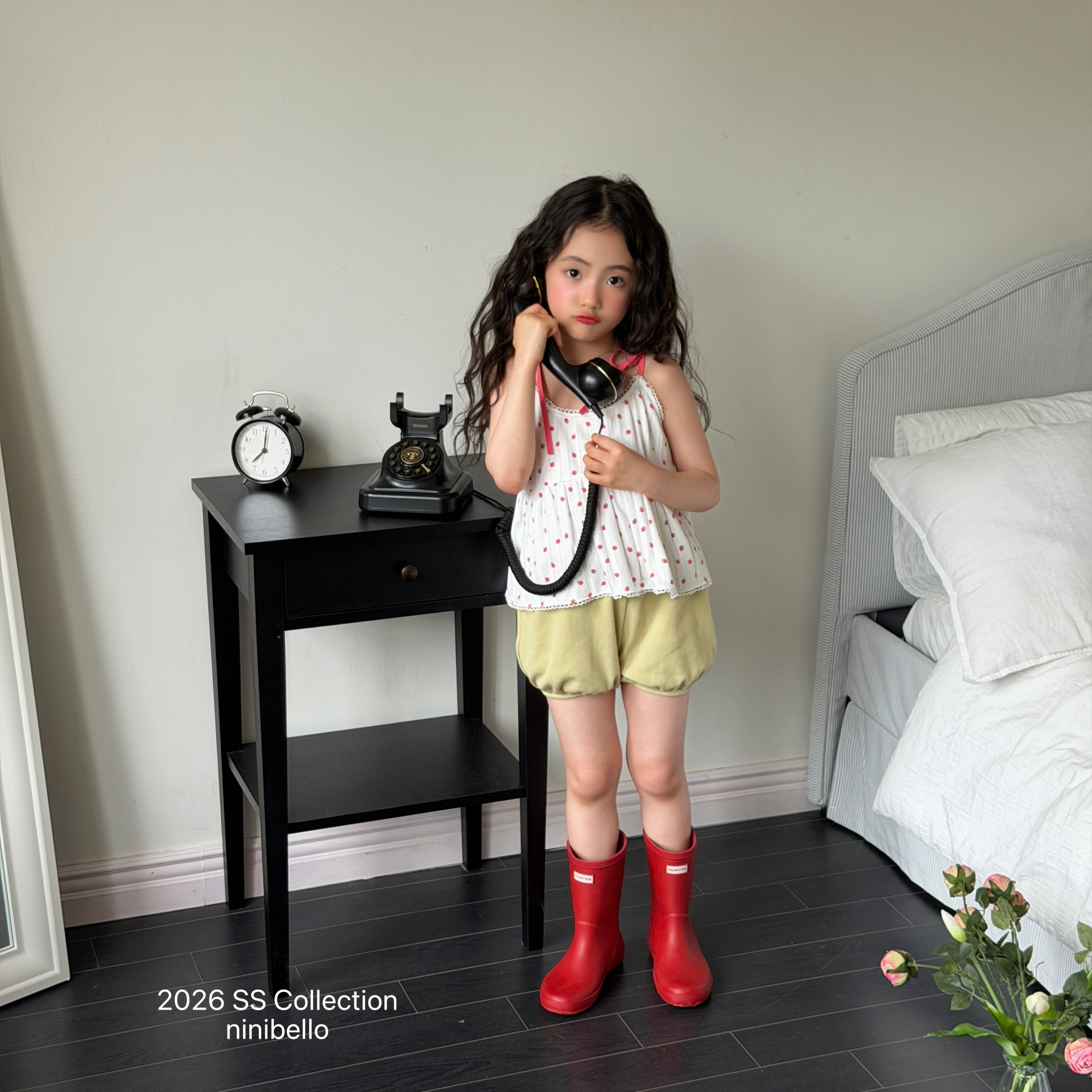 ［ninibello］Berry eyelet camisole blouse