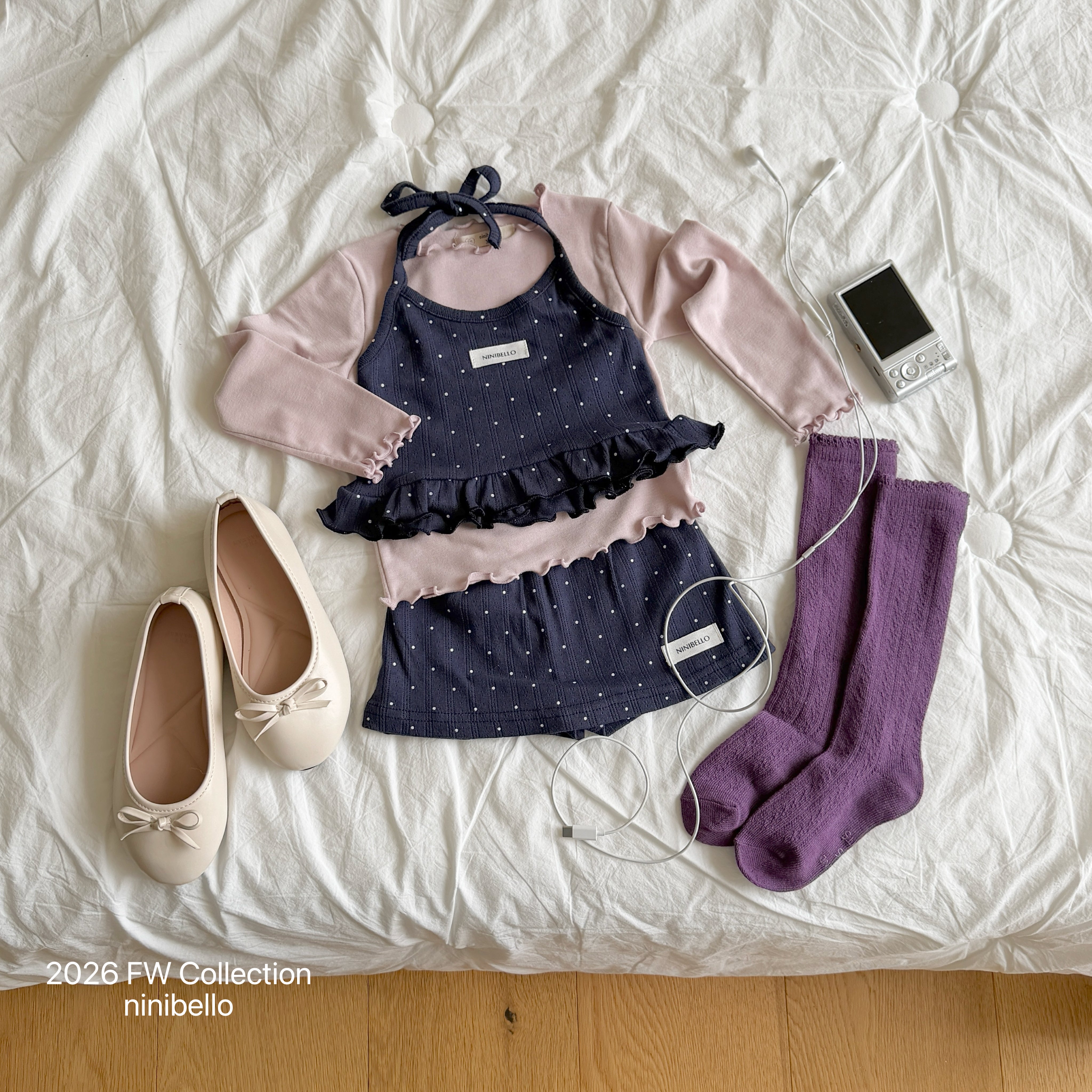 ［ninibello］Vivi eyelet holter neck tops