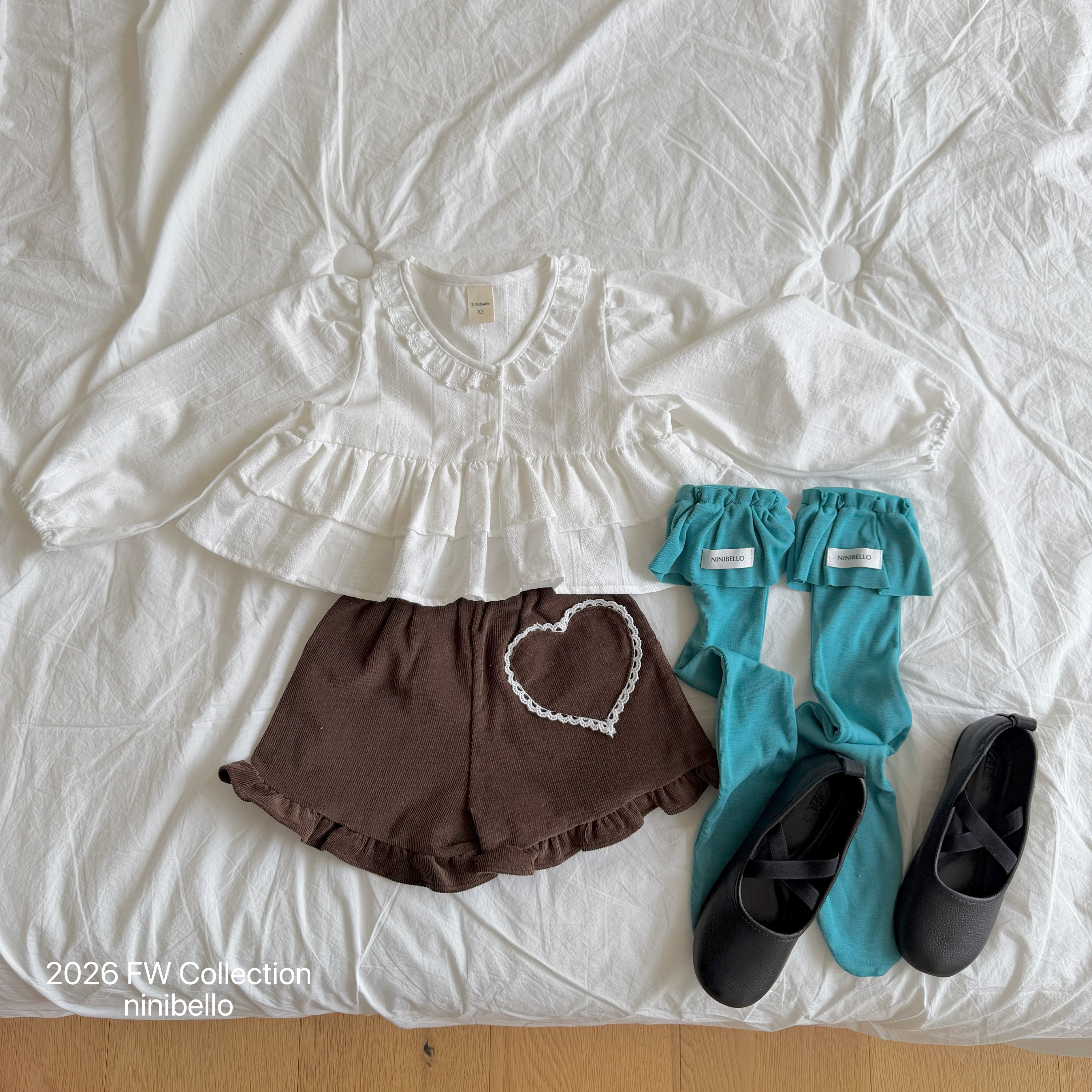 ［ninibello］Heart corduroy frill pants