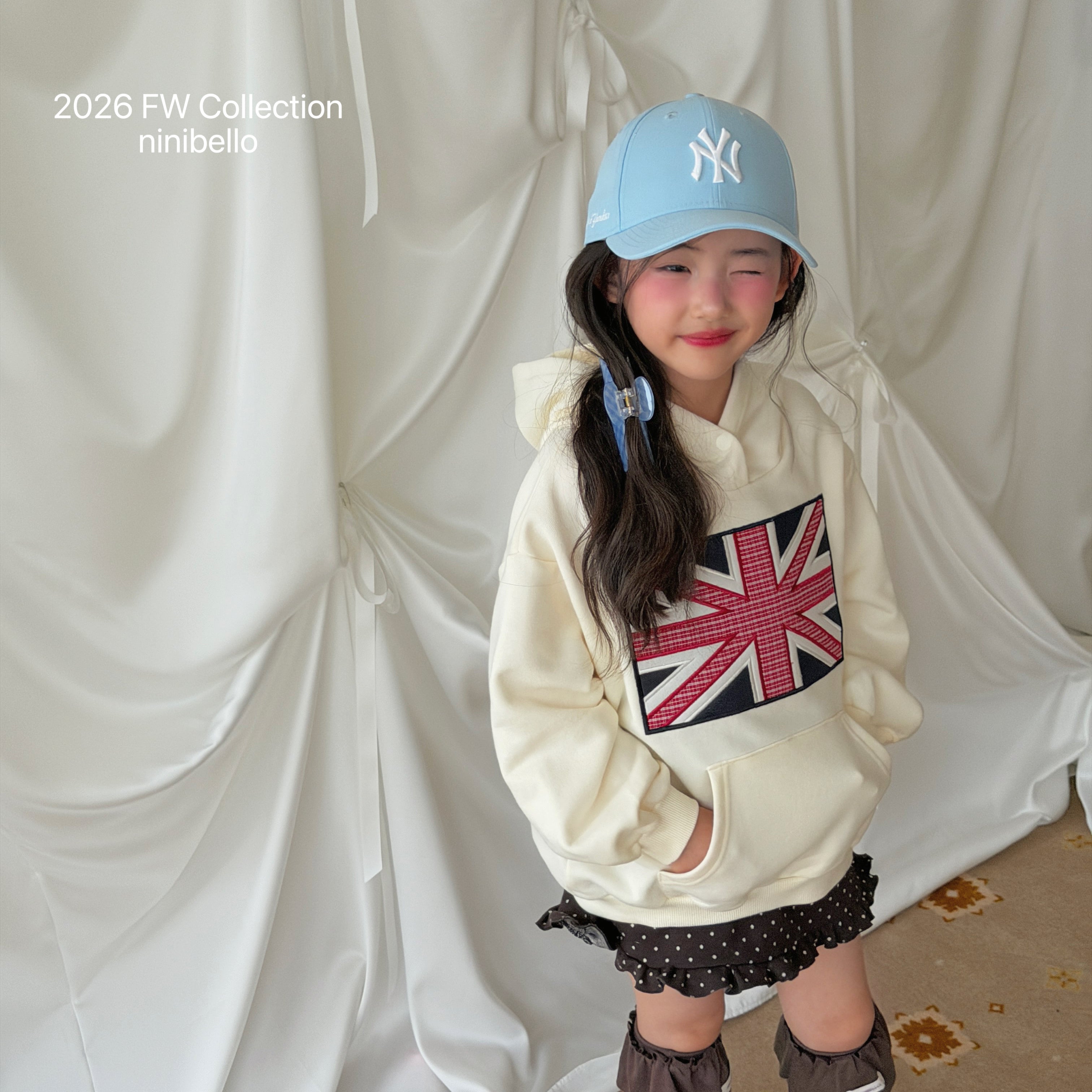 ［ninibello］London patch hoodie
