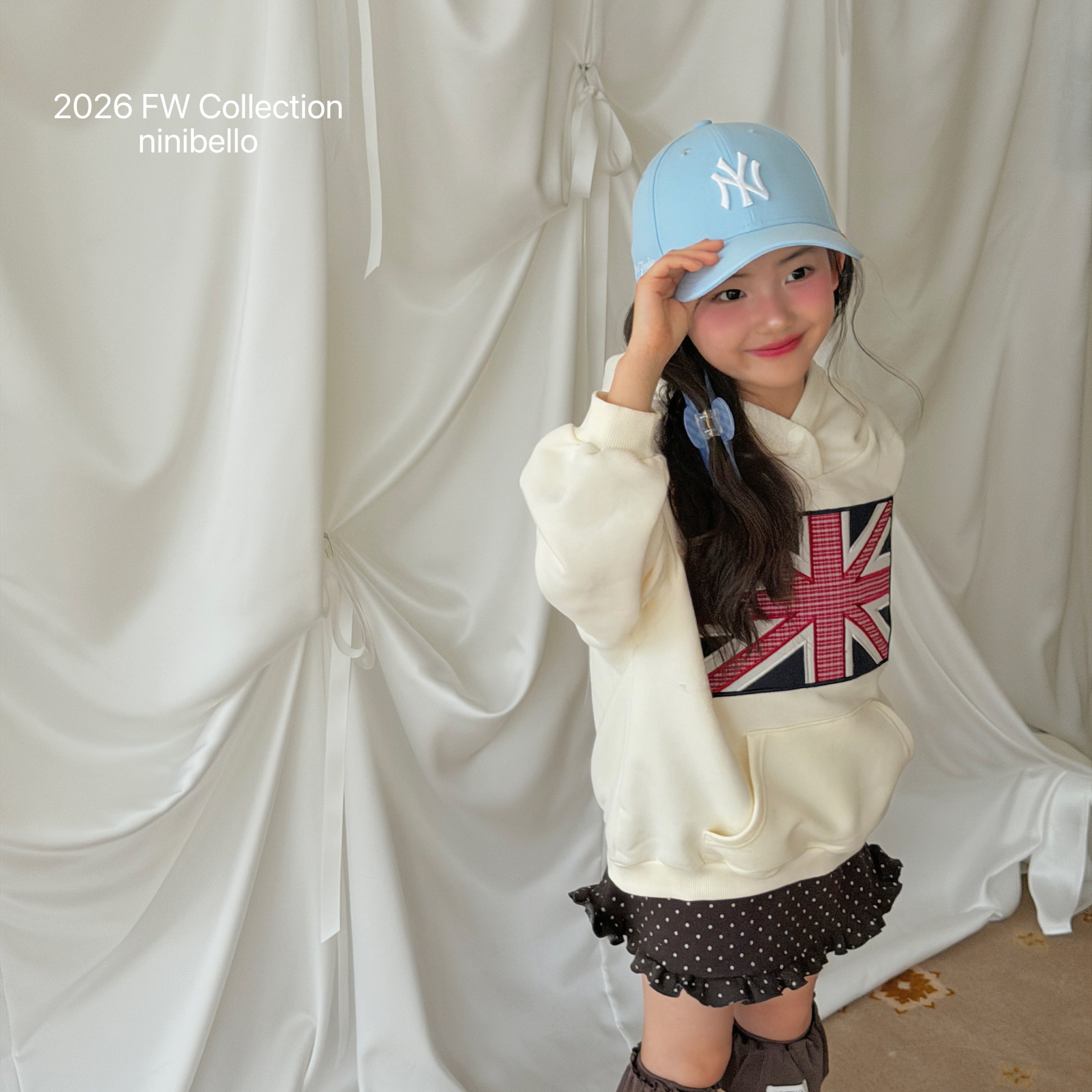 ［ninibello］London patch hoodie