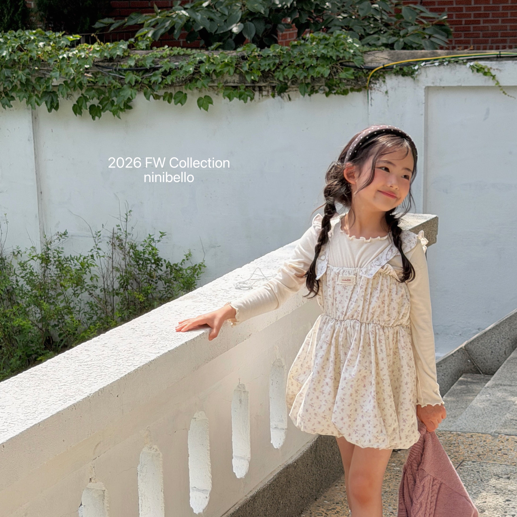 ［ninibello］Picnic corduroy one-piece