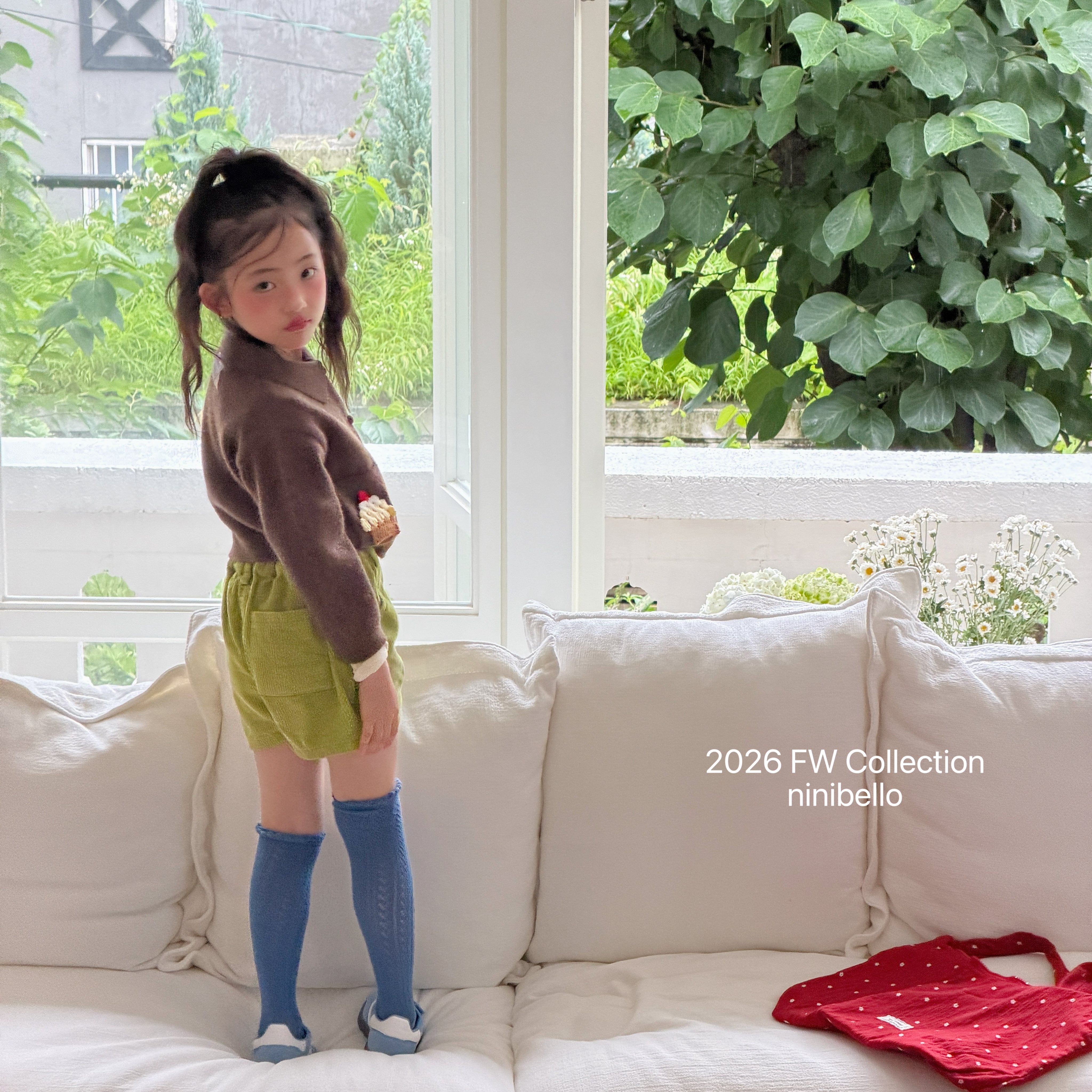 ［ninibello］Peekaboo corduroy pants