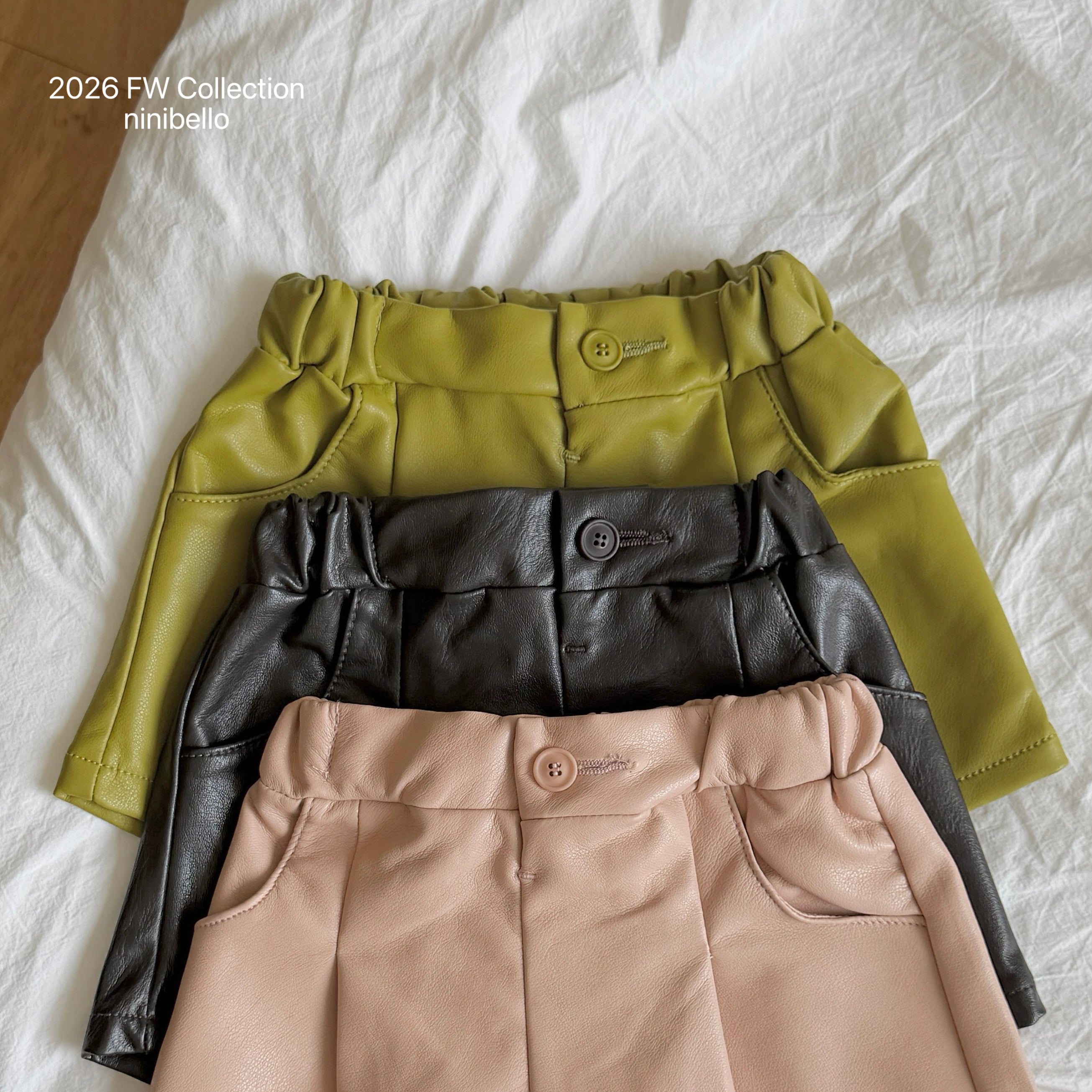 ［ninibello］From leather pants