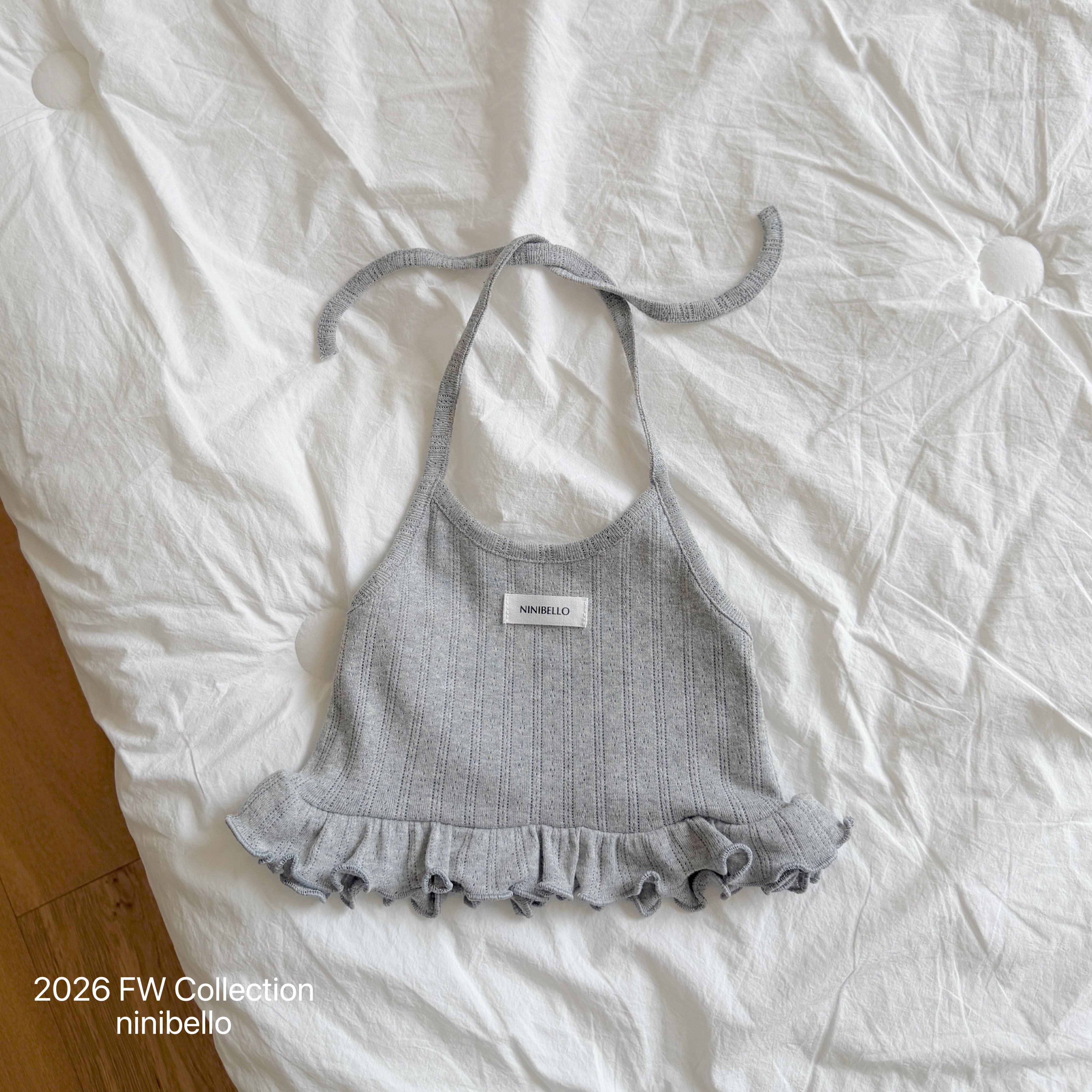 ［ninibello］Vivi eyelet holter neck tops