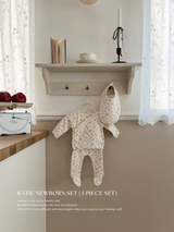 Katie flower newborn set up