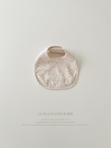 Ludia flower bib