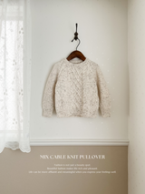 Mix cable knit pullover