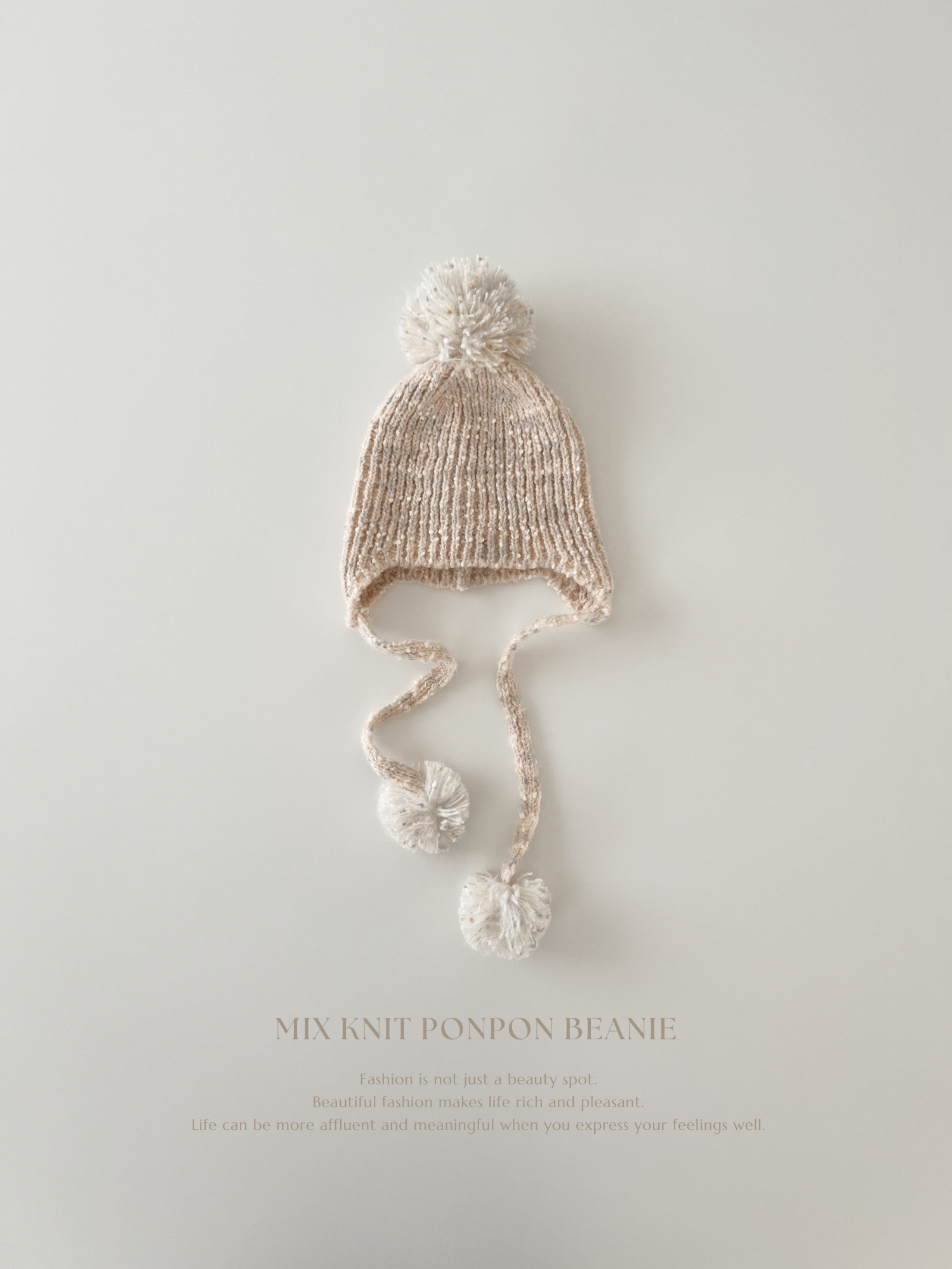 Mix knit ponpon beanie