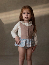 ［Popelin］Knitted romper suit with frilled collar / Mod.5.1 Off-white