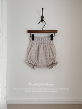 Seashell frill bloomer