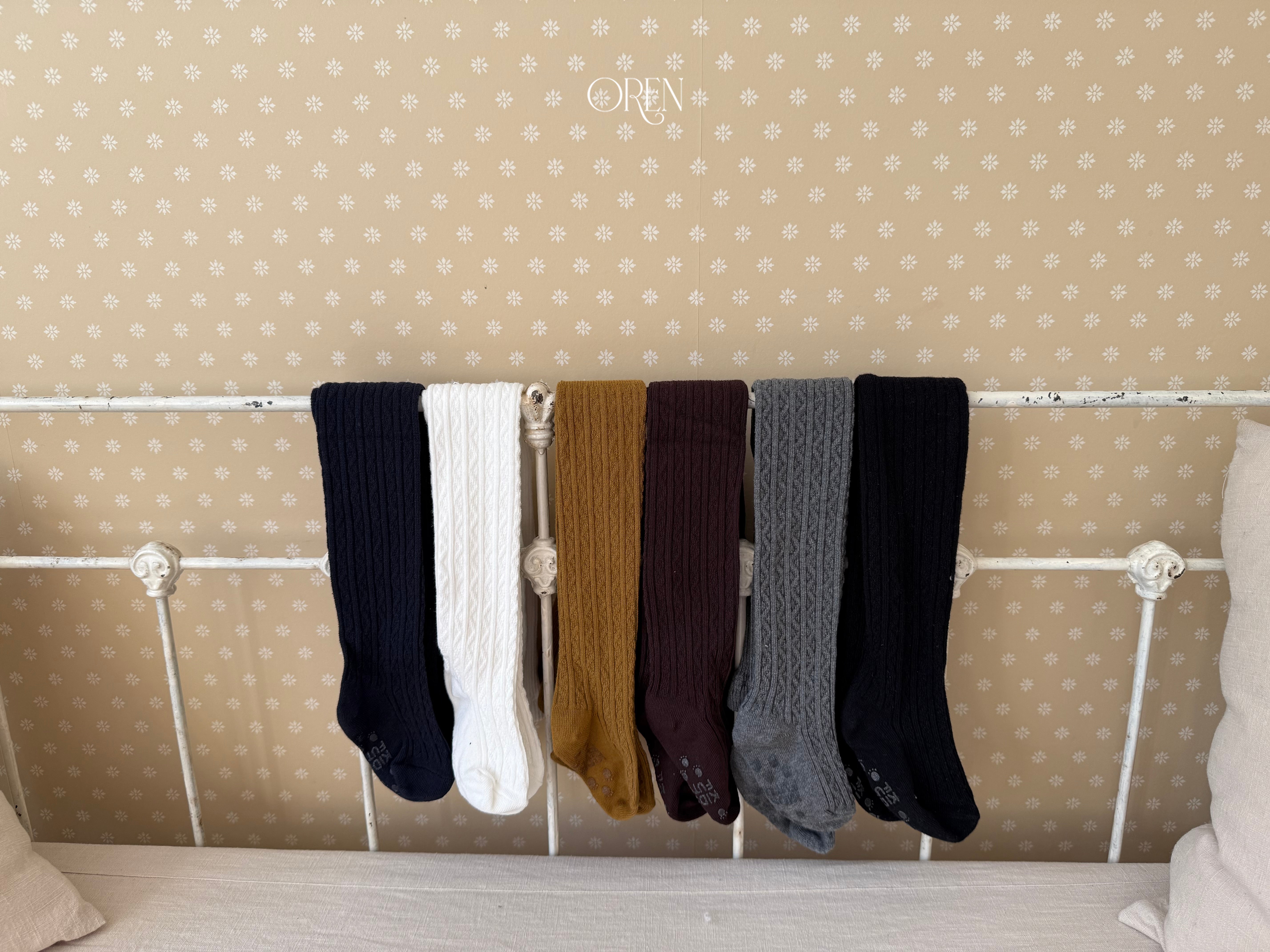 [OREN] Marron cable tights