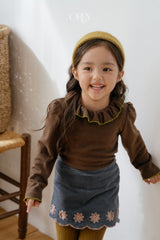[OREN] Blooming frill picot tee