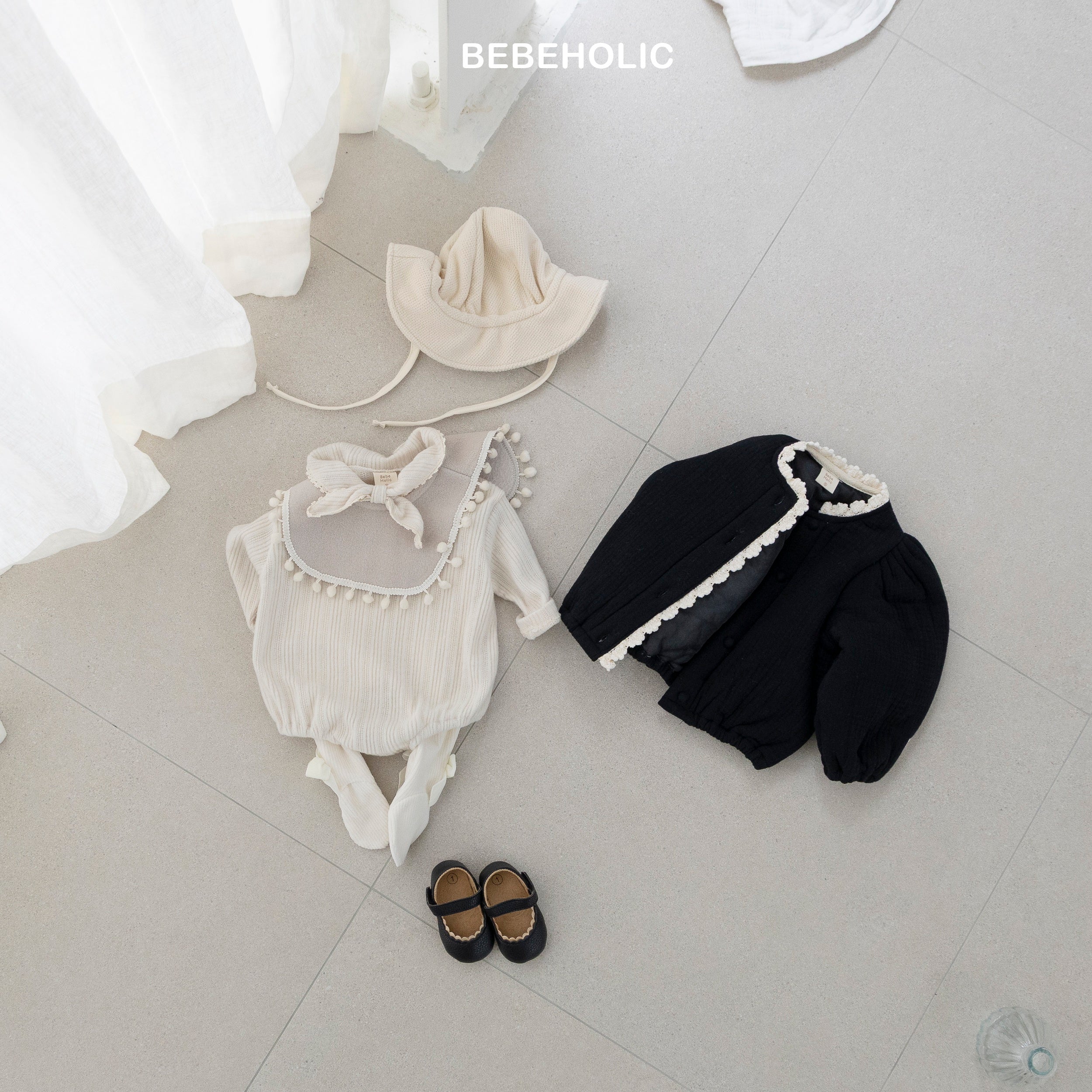 ［bebe holic］Ive tie rompers