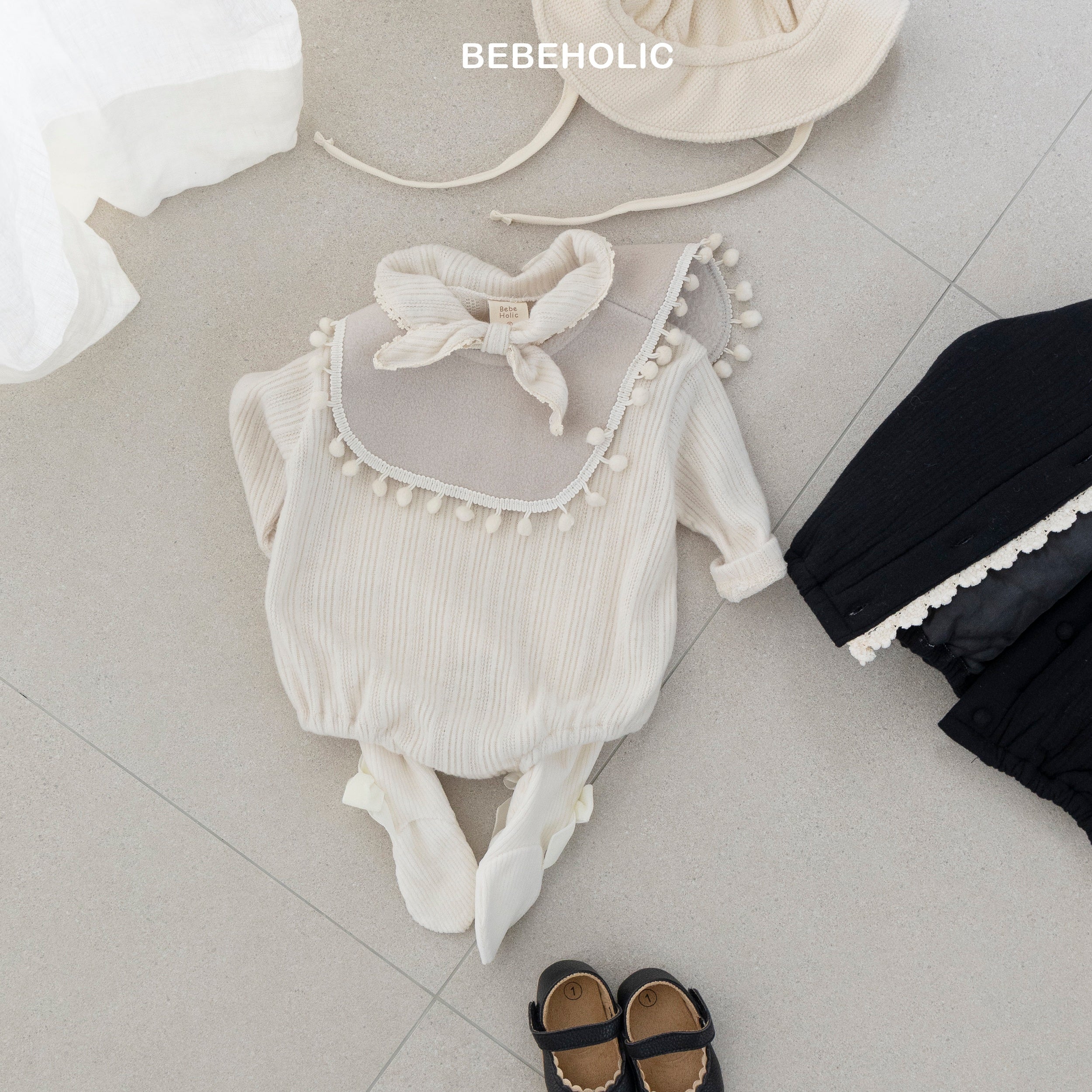 ［bebe holic］Ive tie rompers