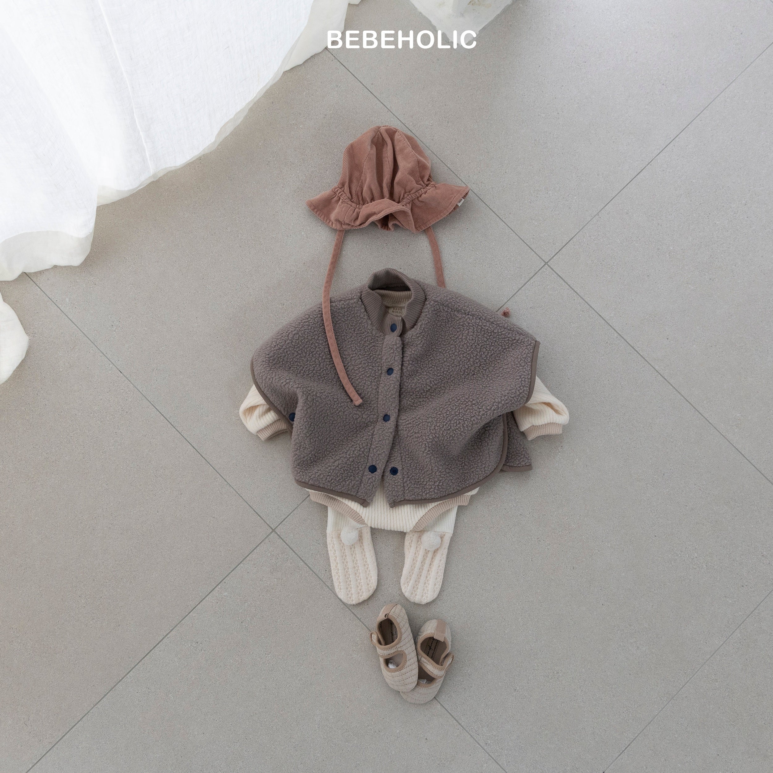 ［bebe holic］Puff warm poncho