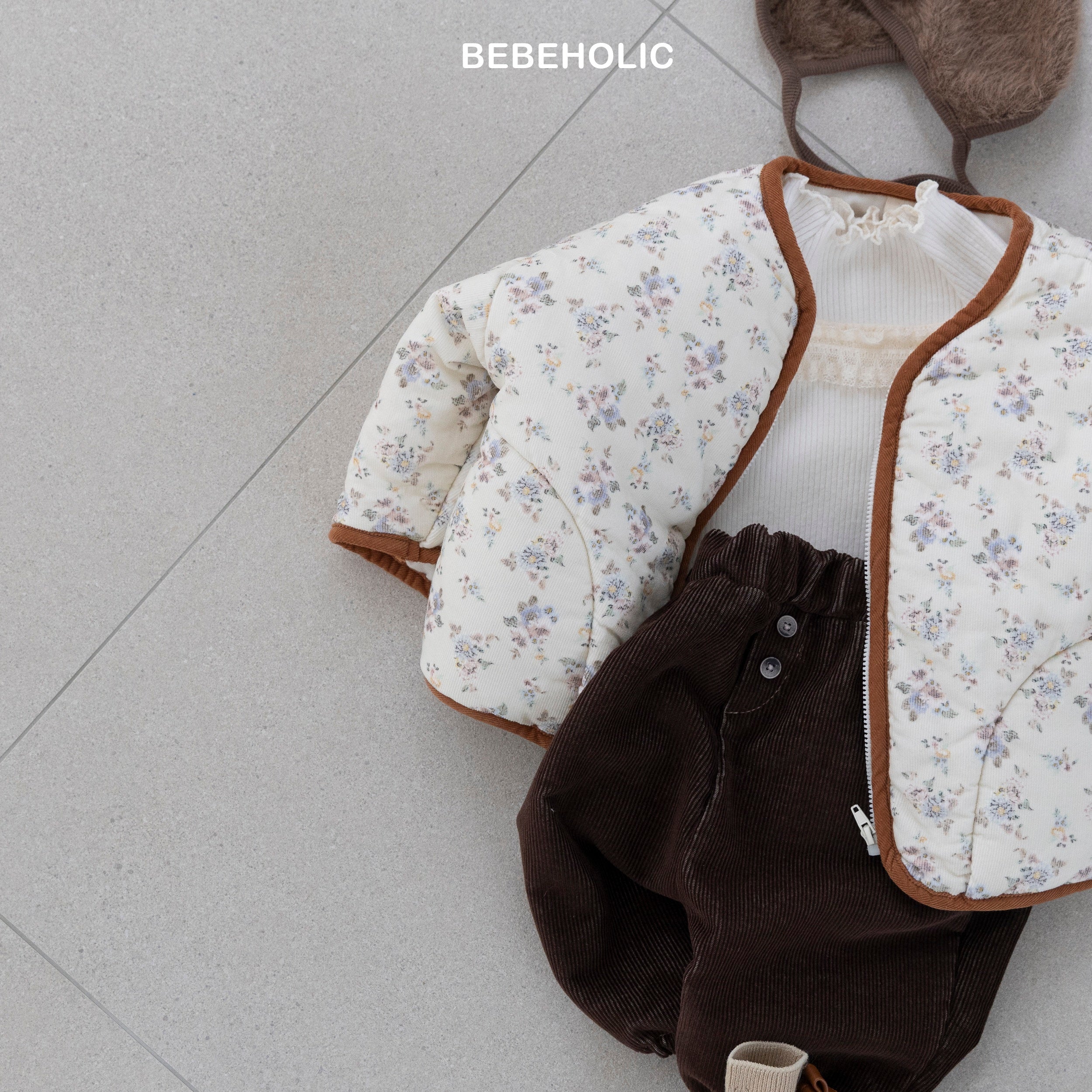 ［bebe holic］Ante padding jumper