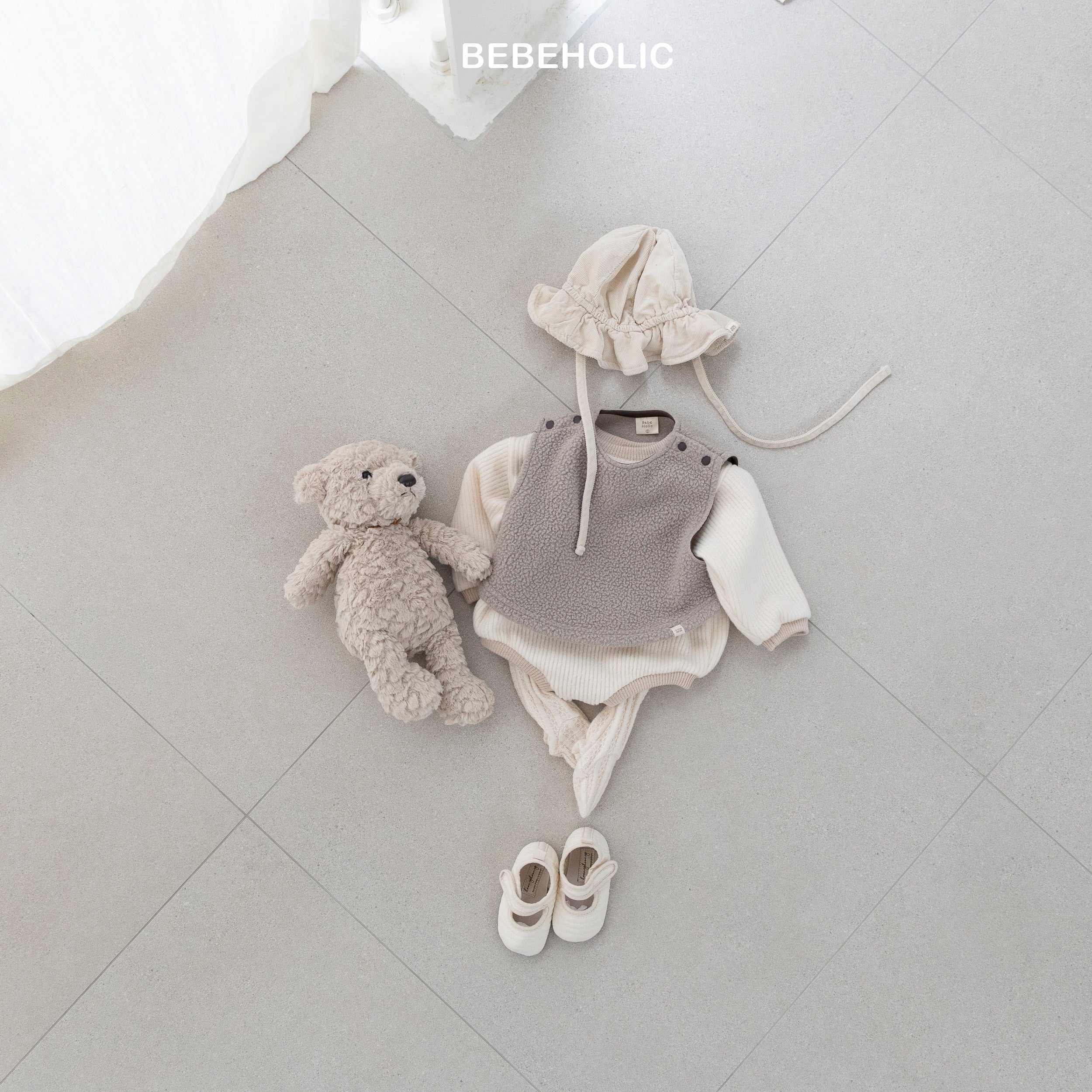 ［bebe holic］Rainbow rompers