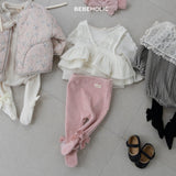 ［bebe holic］Ribbon foot leggings