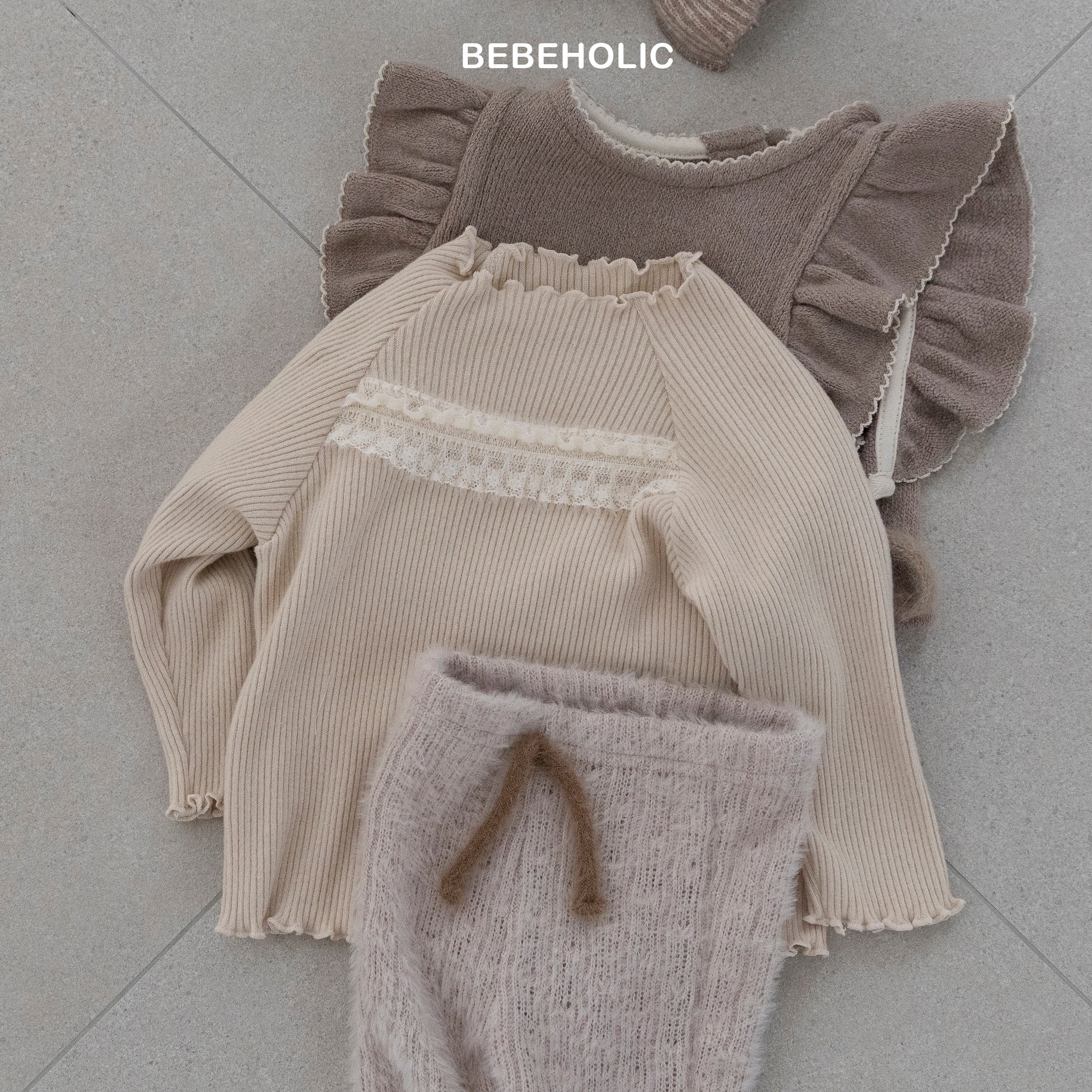 ［bebe holic］Rui lace tops