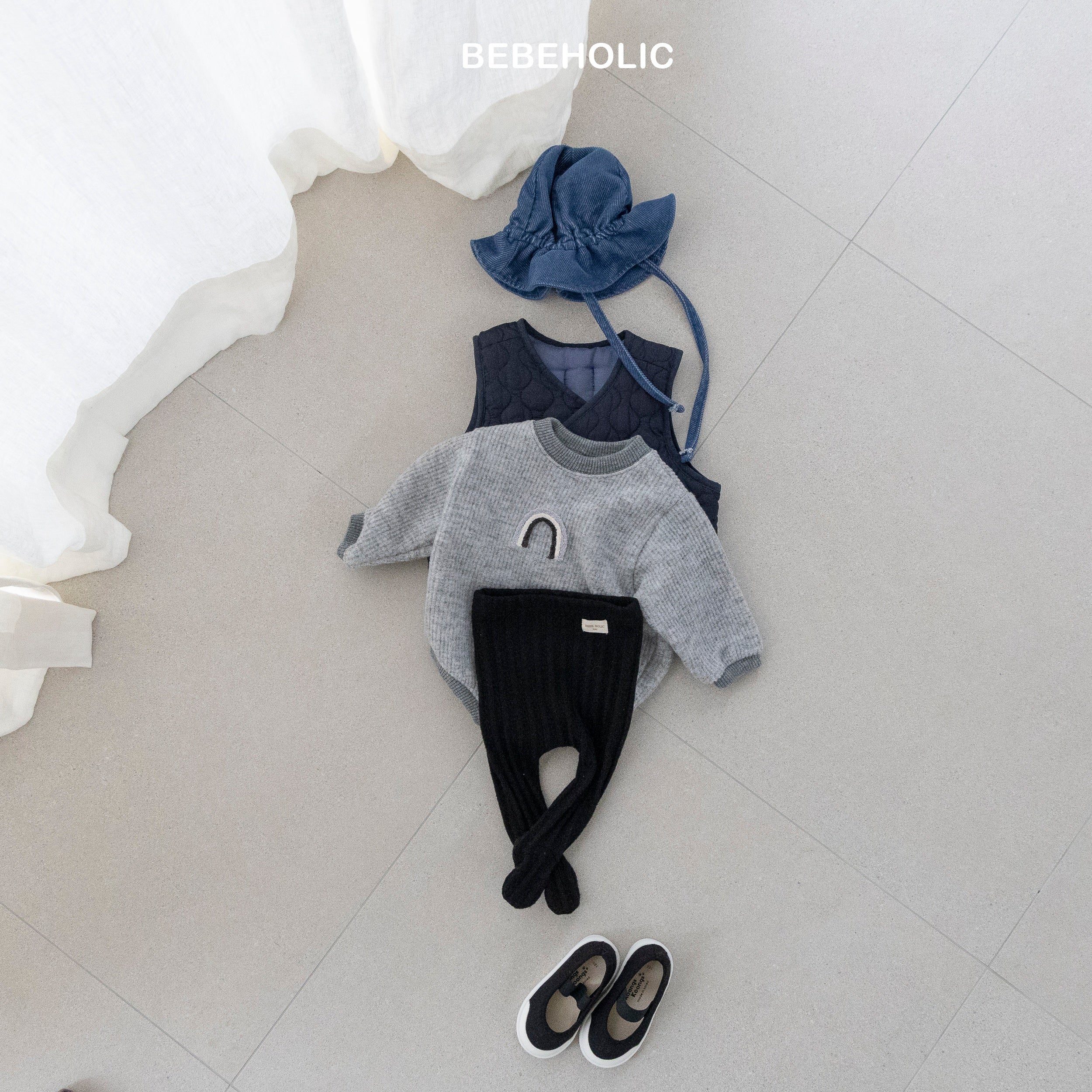 ［bebe holic］Leder foot leggings