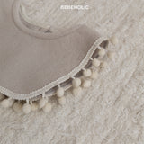 ［bebe holic］Pompom bib
