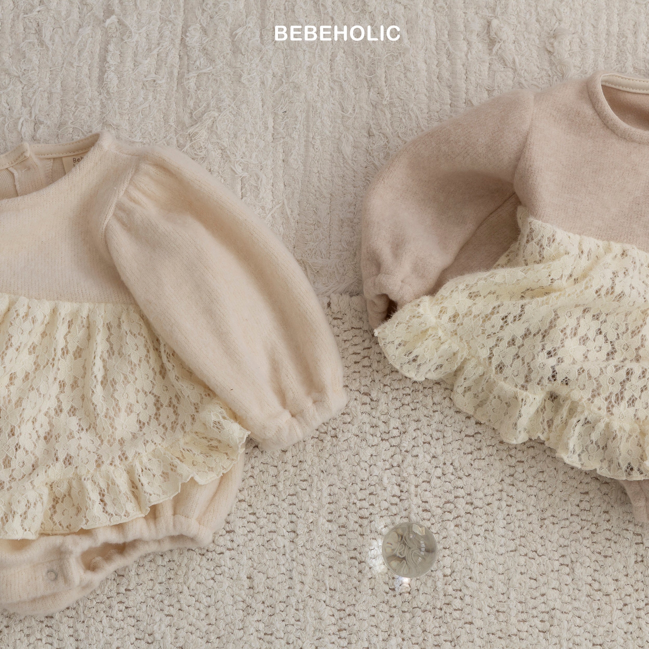 ［bebe holic］Via apron frill rompers