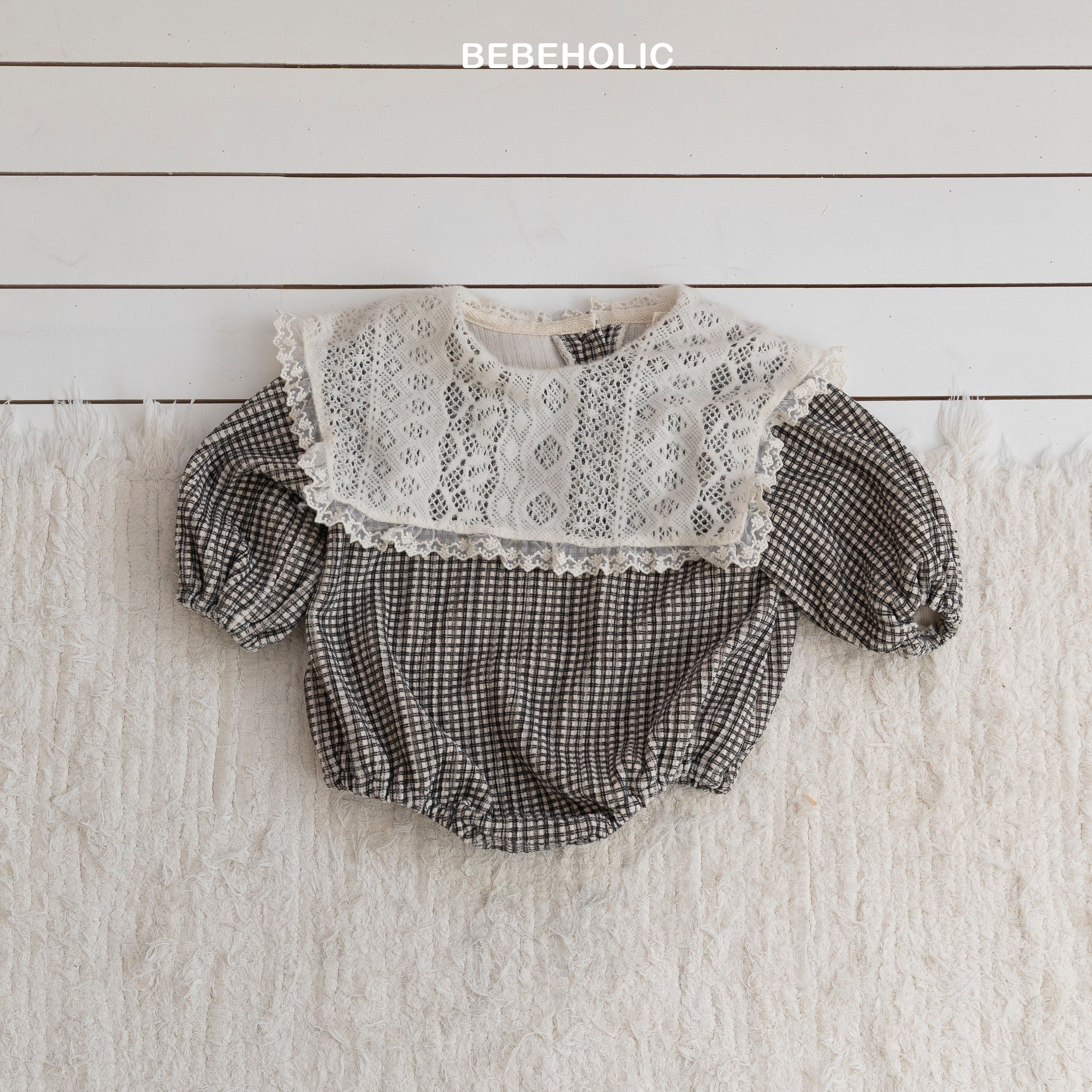 ［bebe holic］Hazel rompers