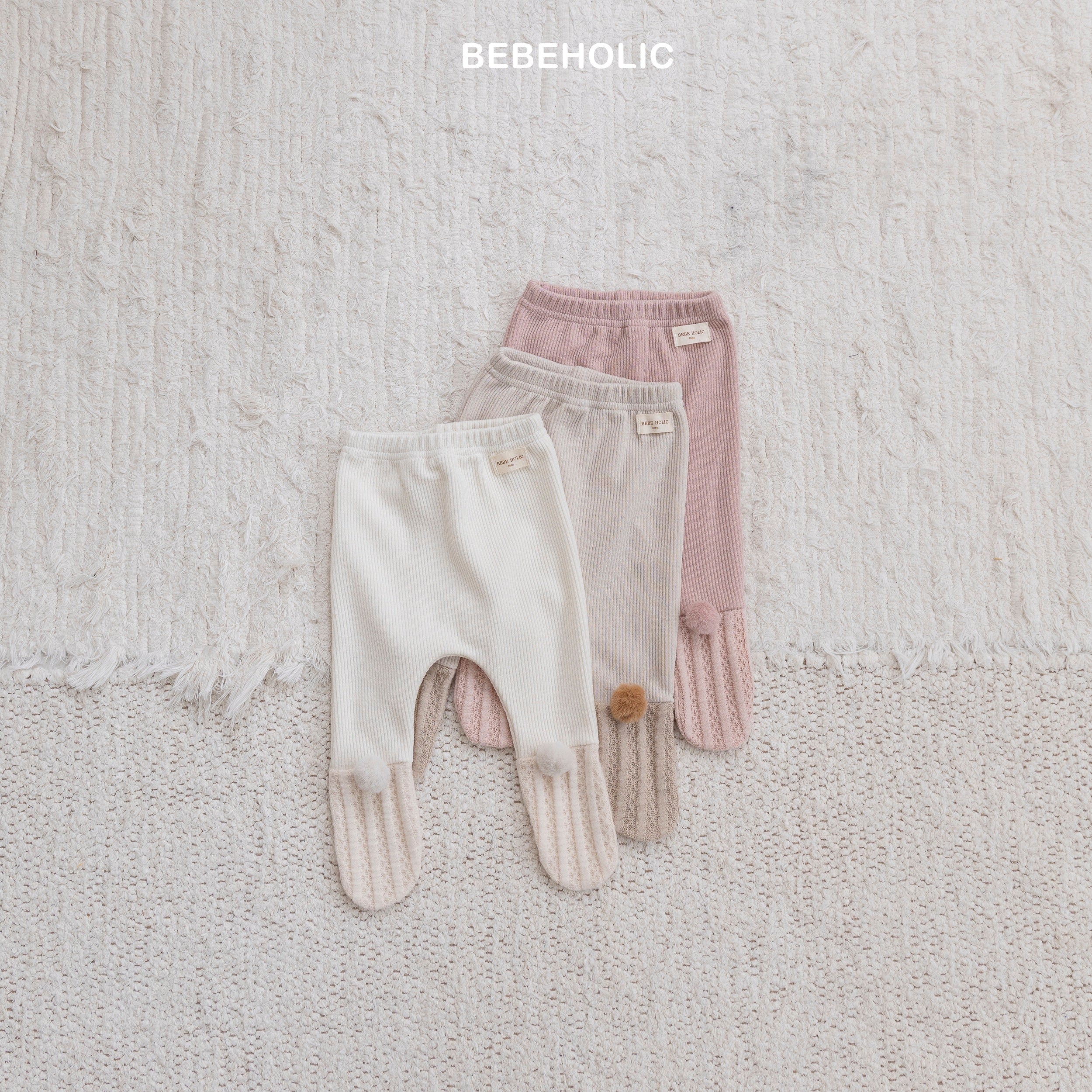［bebe holic］Pompom foot leggings