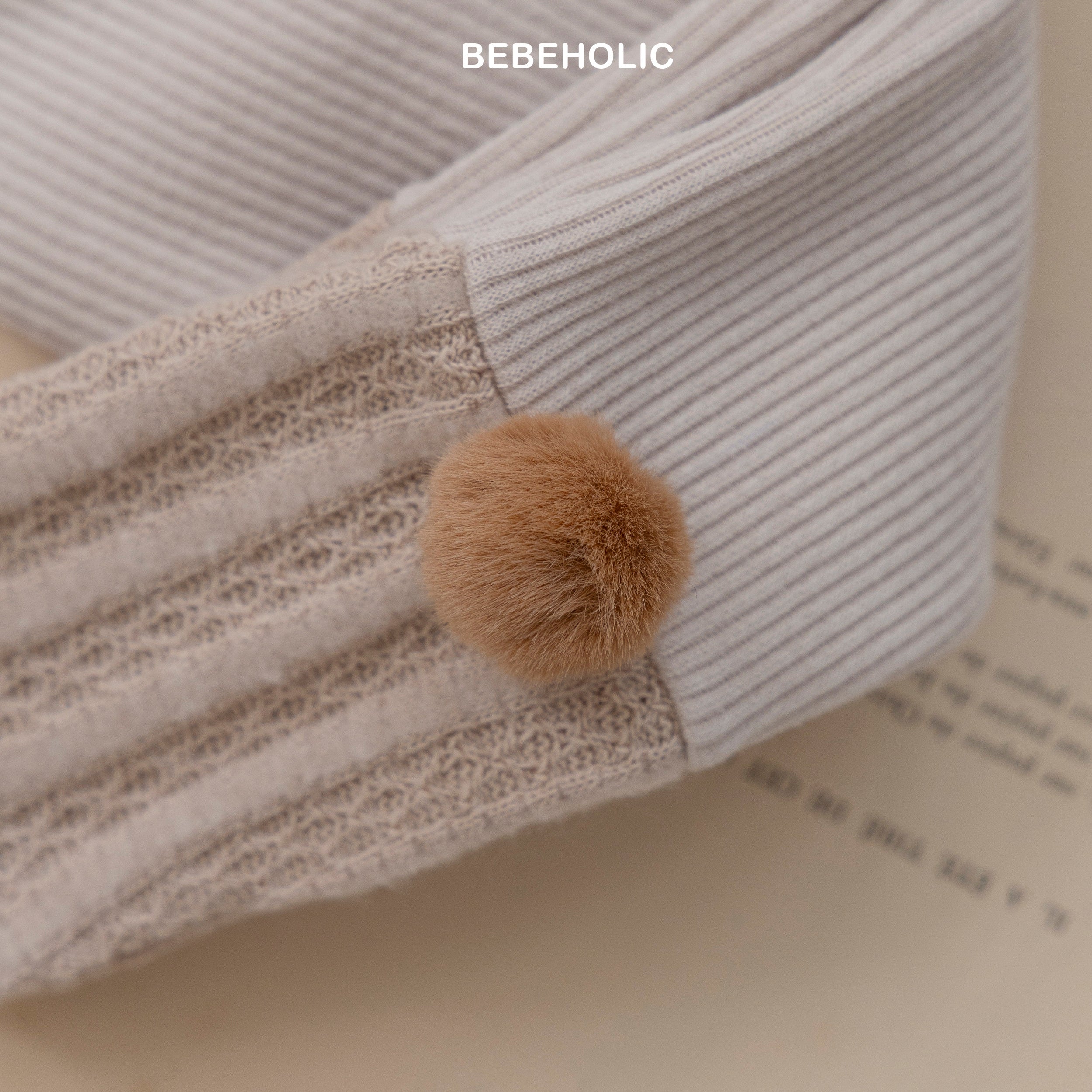 ［bebe holic］Pompom foot leggings