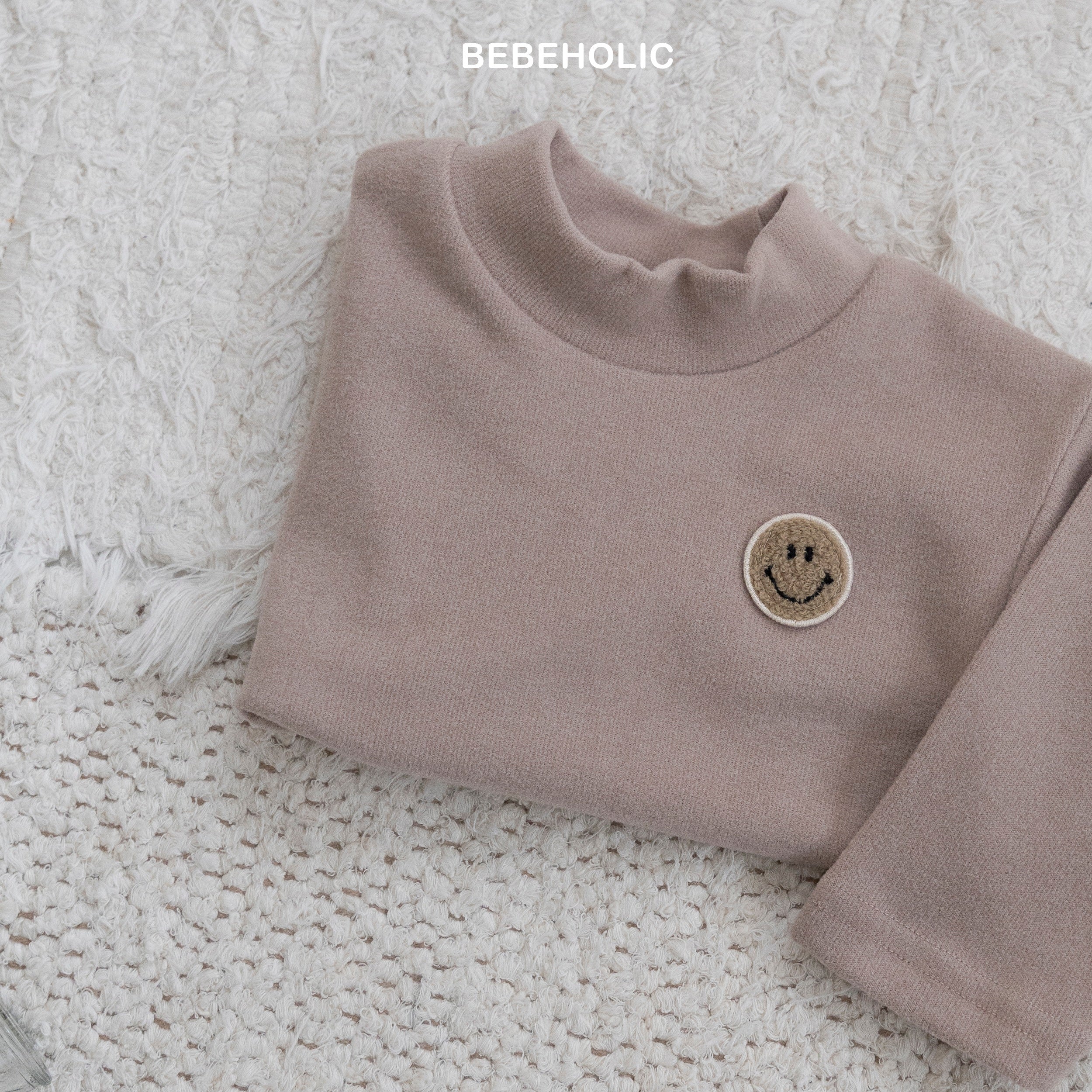 ［bebe holic］Smile halfneck tops