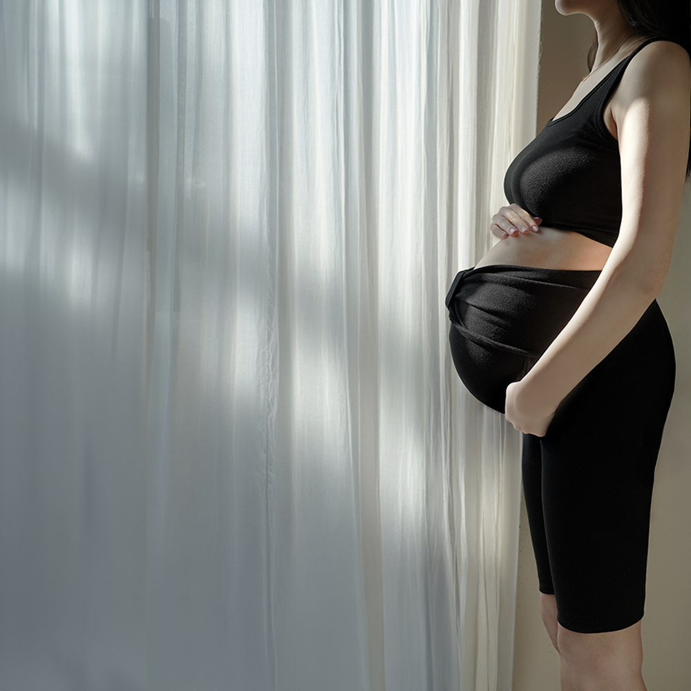 ［peekaboo］Ribbon maternity stretch pants (short)