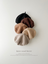 Latte wool beret