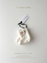 ［1+ in the family］NOEMI socks / ecru