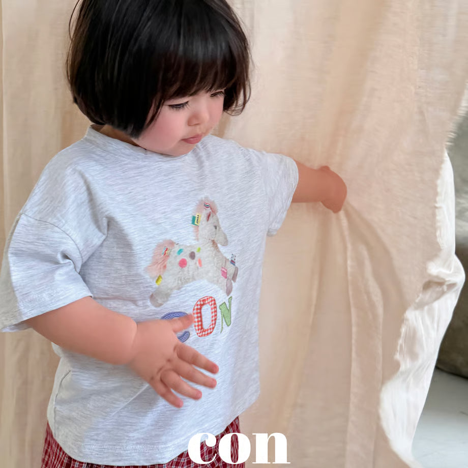 ［con］Unicorn tee