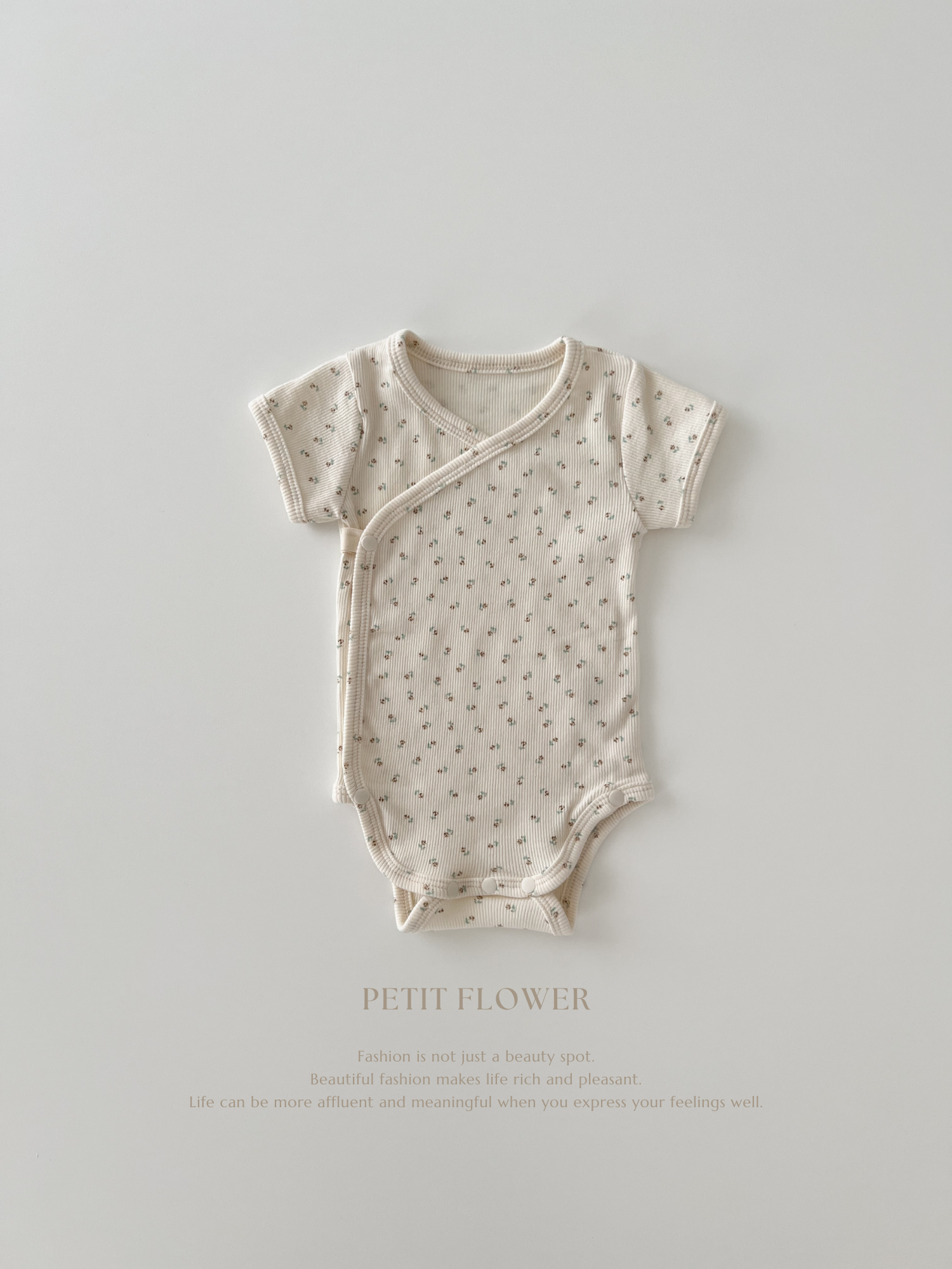 Hellen newborn flower rompers