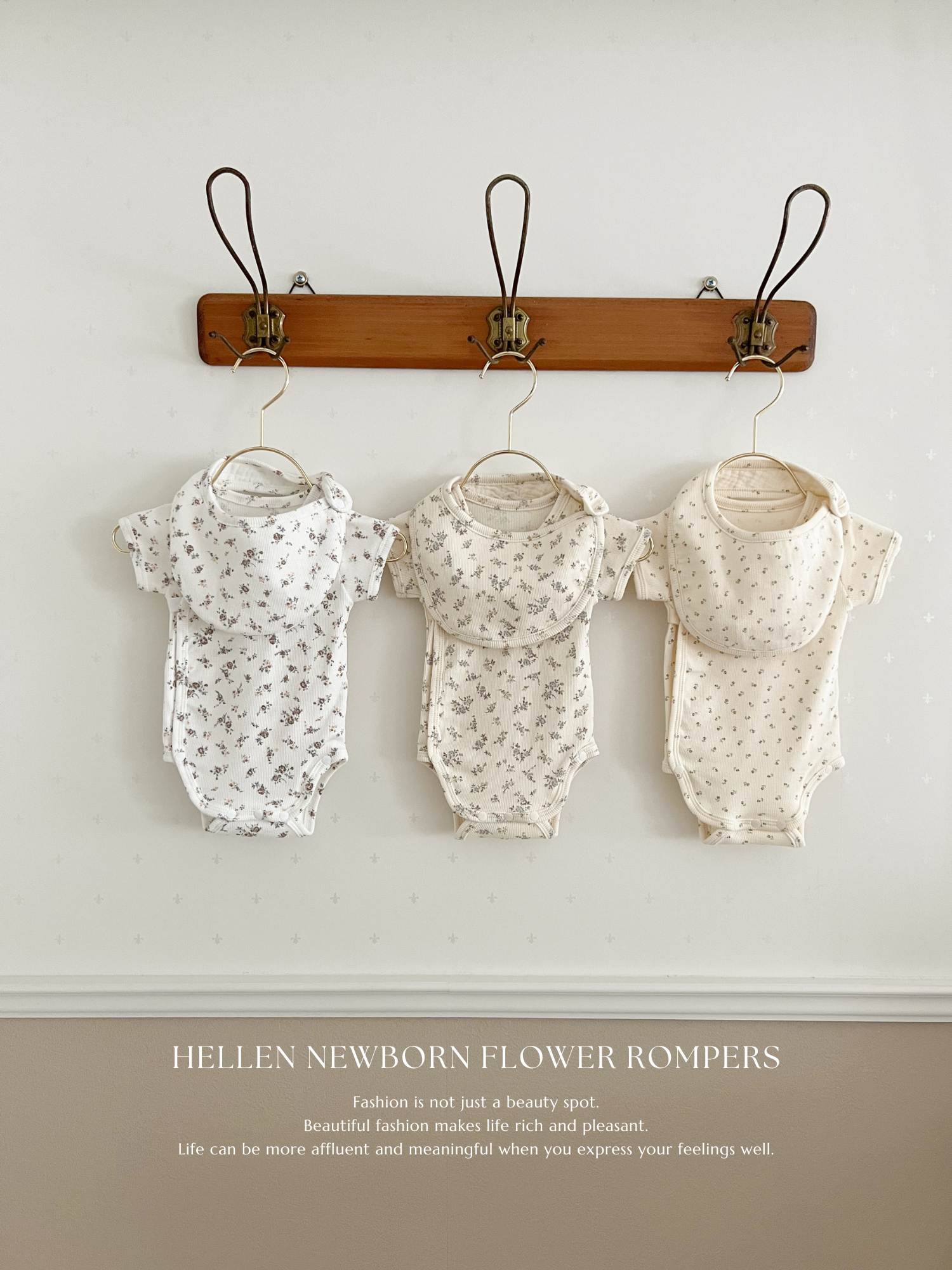 Hellen flower bib