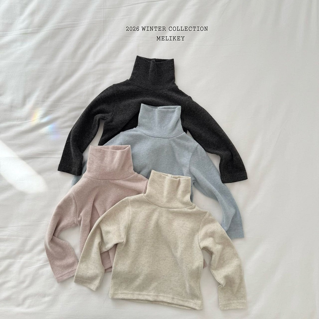 [Melikey] Warm turtleneck tee