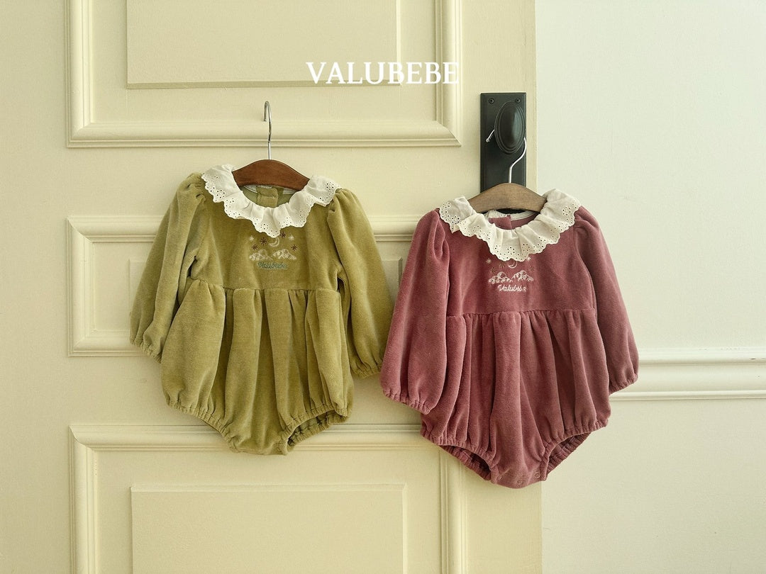 [valubebe] Embroidered velor suit