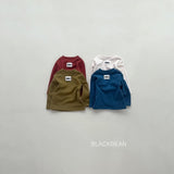 [BLACK BEAN] Milky tee