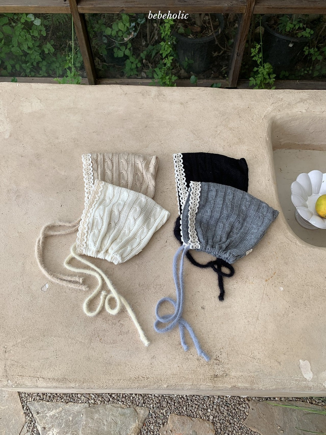 [bebeholic] Twist knit bonnet