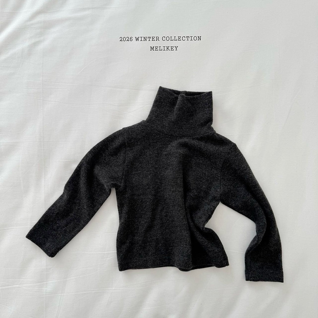[Melikey] Warm turtleneck tee