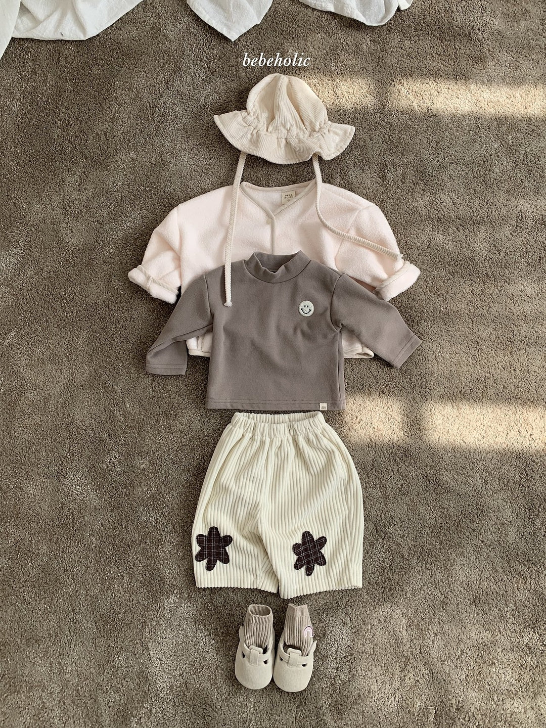 [bebeholic] Patch corduroy pants
