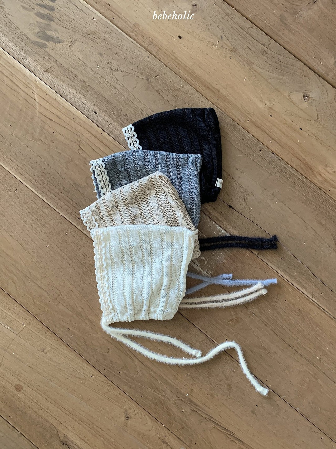 [bebeholic] Twist knit bonnet