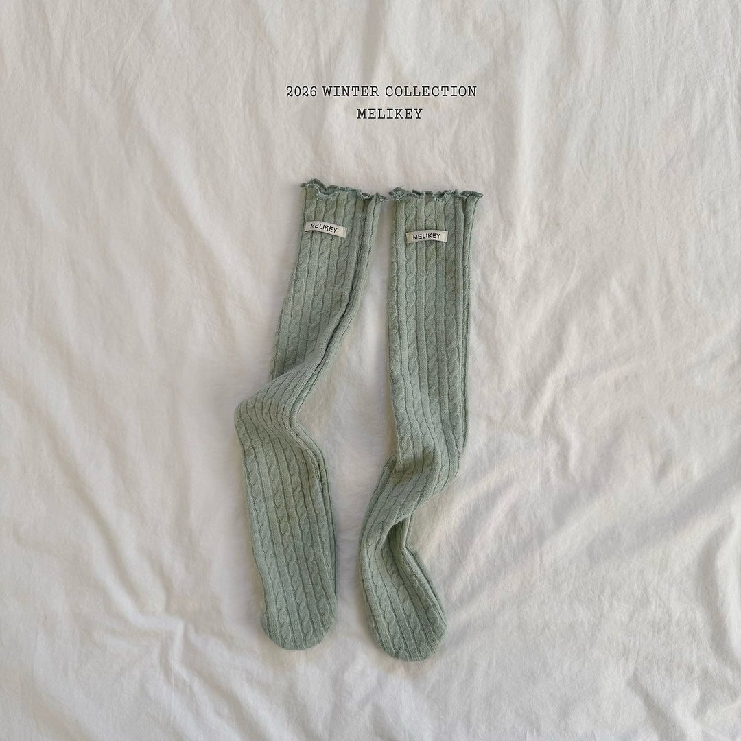 [Melikey] Cable long socks