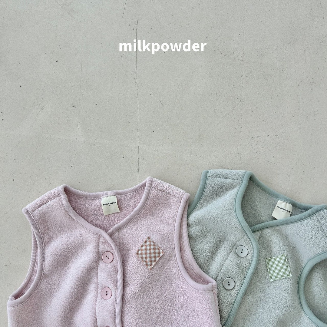 [milk powder] Warm fleece vest