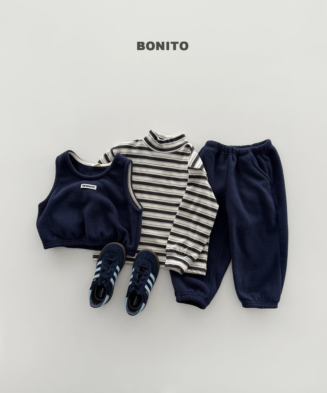 [BONITO] Retro loose halfneck tee